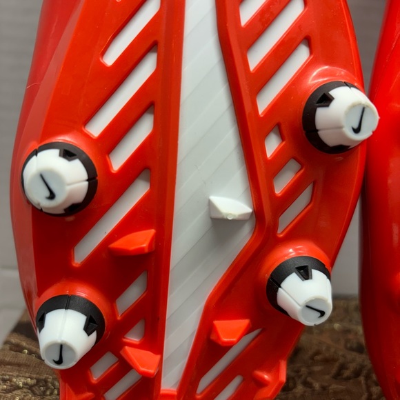 Nike Football Cleats Size 13.5 Mens Orange White Flash Vapor 3/4 TD 645729-118 - Picture 4 of 12